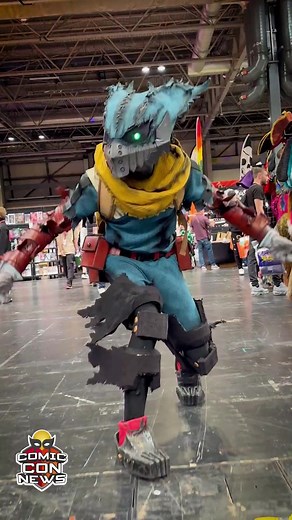 My Hero Academia anime Deku (Izuku Midoriya) cosplay from My Hero Academia (Boku No Hero Academia) anime and manga series, recorded at AnimeCon UK by Comic Con News Cosplayer : @tid3_mars video @muratcankuscu #myheroacademia #bokunoheroacademia #deku #mhadeku #dekucosplay #izukumidoriya #anime #manga #mha #comicconnews #animecon #animeconuk #animeconuk2023 #mhacosplay