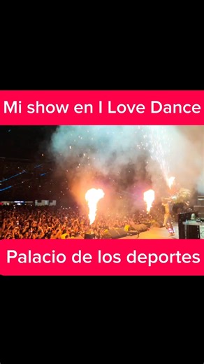 Indescriptible la ovación de más de 17 mil personas en el palacio de los deportes. GRACIAS !!! @ilovedancetour | El Azteca