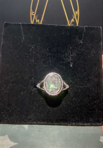 Another succesful customized order of a beautiful vintage design engagement ring. Yung akala mo simple lang pero the intricacy of the details is superb. Thank you ma’am @P for trusting us with this design. ❤️❤️