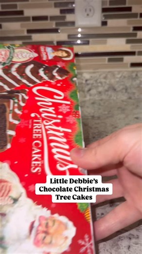 Little Debbie’s Chocolate Christmas Tree Cakes are back!! #littledebbie #christmastreecakes #christmastree #snackfinds #snunboxing | Supermarket News | Facebook