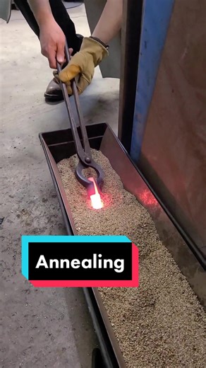 Understanding Annealing and Vermiculite for Blacksmithing