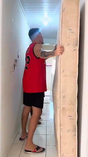 G13My neighbor lent me his mattress… But what happened on it changed everything. 💔🔥 #viralvideo #humor #drama #video #telenovelas | Dennis-Denbo