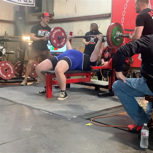 335 Raw Bench Press in comp