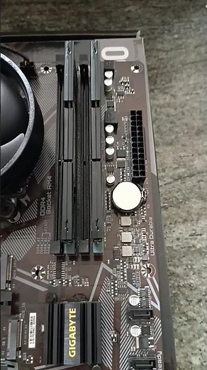 Como instalar a memória ram corretamente para fazer o dual channel