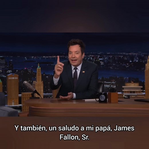 "UN SALUDO A MI PAPÁ, JAMES FALLON, Sr. quien sirvió en el NAVY. Te amo, papá. Gracias por tu servicio papá." - Jimmy Fallon El show anoche estaba lleno de veteranos y militares activos. #DíaDelVeterano 11 de noviembre de 2025. | Jimmy Fallon Latin America FANS