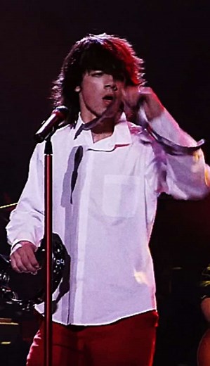 Celebrating 17 Years of S.O.S with Nick Jonas and the Jonas Brothers