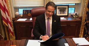 Who's eligible for paid leave under new COVID-19 laws?