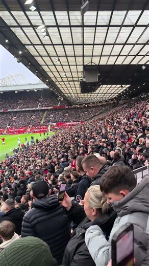 Take Me Home Vibes😍 #manchesterunitedforever #flyシ #subscribe #footballclub #manchesterunited