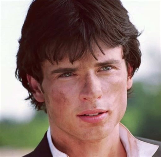 Tom Welling vs Ian Somerhalder: A Vampire Showdown
