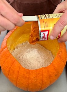 360K views · 1.9K reactions | Easy 2 ingredient Halloween dessert | Home Hacks & Easy Snacks | Facebook