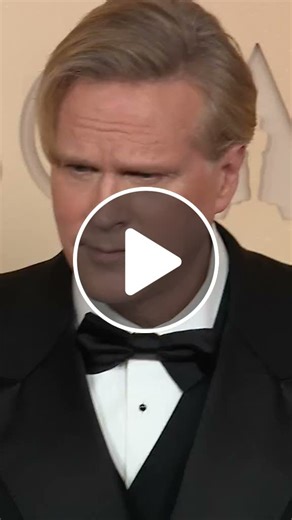 Cary Elwes makes a rare red carpet appearance at 2026 Oscars - NewsBreak
