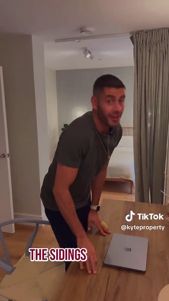 Welcome to The Sidings… 😎 A peaceful haven in the centre of #Acton, The Sidings is simultaneously connected to nature, to community and to the wider city through excellent #transport links. Seconds from the overground at #ActonCentral walking distance from the #ElizabethLine at Acton Main Line and a short bus journey from the Central and Piccadilly lines at Acton Town, travelling around London could not be easier from Acton. Combined with the construction of Old Oak Common Station in North Acto