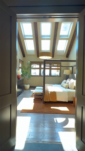 Your dream home is loading... 🏠 And you could win it! Enter the $2.4M HGTV Dream Home 2026 sweepstakes today and this fully furnished lakefront retreat could be yours. 😍 https://hg.tv/dream No purchase necessary. Ends 2/13/26. Boat not included in the prize. See https://hg.tv/DH26 for rules. | HGTV