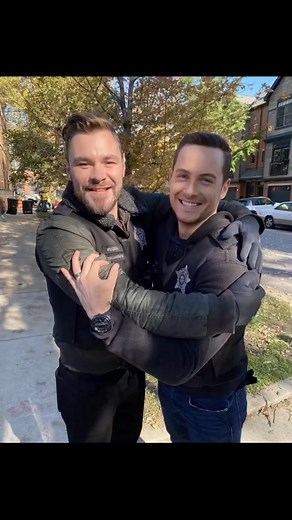 Jesse Lee Soffer and Taylor Kinney | Abouts Movies