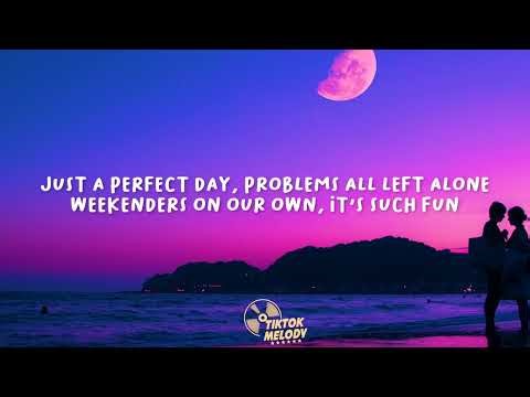 Lou Reed- Perfect Day (Lyrics)