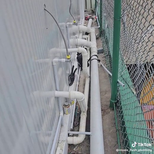 badmind plumbers smh #plumbing #royaleflushplumbing #construction viral