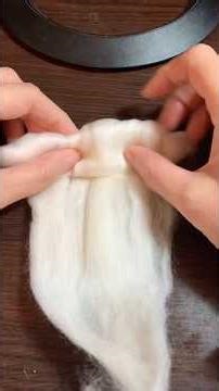 美勞手作-白色羊毛氈