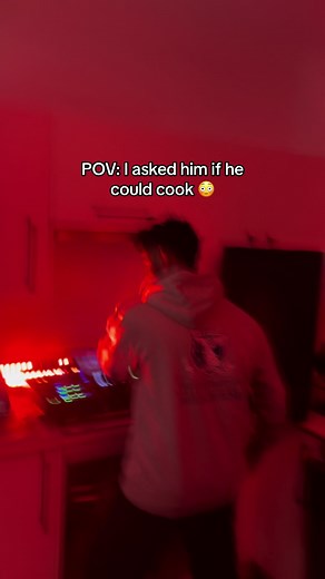 Hilarious Cooking Fail: DJ Tries to Cook!