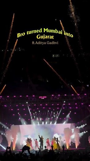 Aditya Gadhvi Aura Always High In Garba #adityagadhvi #mumbai #liveconcert #garba #gujrati #gujjus