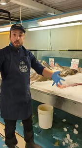 2.5K views · 21 reactions | Arrivage du 3 octobre! #poissonnerie #seafood | Poissonnerie La Mer | Facebook