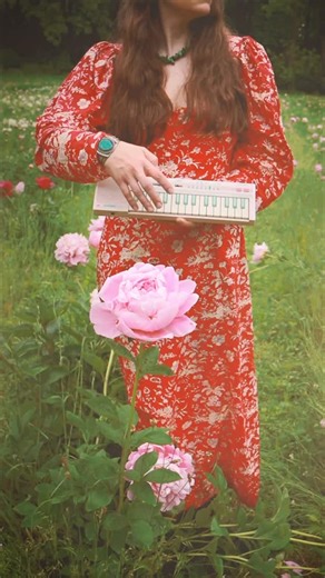 Carol Cleveland Sings | And when at last, I find you Your song will fill the air Sing it loud so I can hear you Our final love song of the season is another... | Instagram