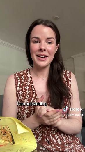 Isabel Klee & Simon Sits: dog and girl video original full video