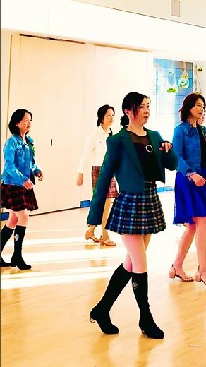 Uptown Funky Line Dance