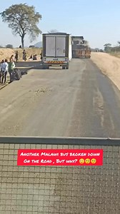 Another Malawi bus broken down in the middle of the road just after Chibi tollgate, Beitbridge-Harare Highway. Why Malawians #SafetyFirst #Traveling | Traffic Updates