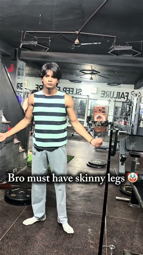 Skinny legs 🤧#gymaddict #legday #workout #youtubeshorts #gymexercises #aestheic #shotsvideo #gym