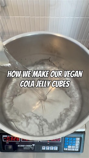 Let’s make Vegan Cola Jelly Cubes
