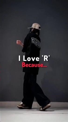 I Love 'R' because… ✌️✨🦋🪐