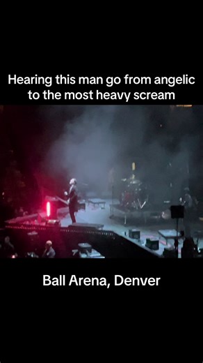 This made me immediately start listening to PRESIDENT more. @PRESIDENT #presidentband #badomens #beartooth #rock #concerts