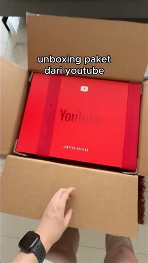 Unboxing paket dari youtube