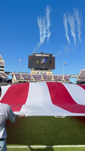 The 301st Fighter Wing took over the Armed Forces Bowl today and the energy was electric! ⚡️ We kicked things off with a literal bang as our F-35A Lightning IIs roared over the stadium for the flyover. There’s nothing like the sound of freedom to get a game started! 🇺🇸 📷 by TSgt Ryan Bennett | 301st Fighter Wing