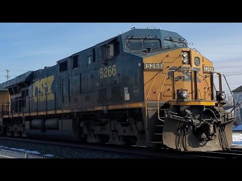 Intermodal CSX 5266 CSX 913