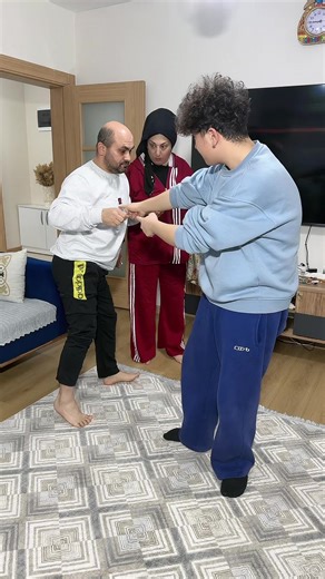 Zarif Ercan ile Eğlenceli Dans ve Ebeveynlik