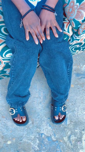 Sophie Sadiki (@sophie.sadiki)’s videos with son original - CHRONOLYRICS 🎧