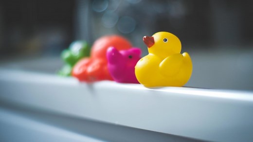 How to clean your bathtub or jacuzzi bathtub