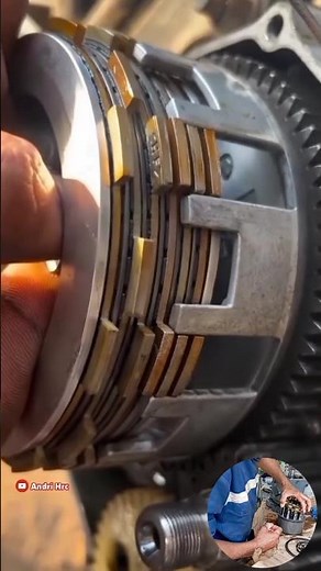 How does transmission work from the inside?