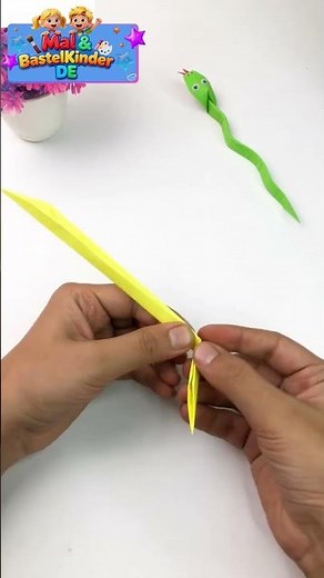 Magic Origami Snake 🐍✨ | Moving Paper Craft Toy for Kids | #Shorts