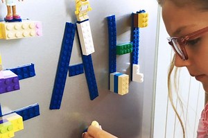 Lego Tape. Saatnya Tempel Lego Brick Kamu Diberbagai Tempat!