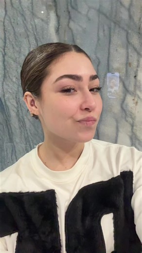 babi (@whos.babi)’s video of transitions