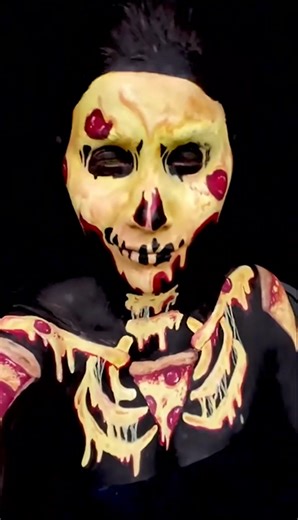 When loving pizza goes too far: the transformation that will surprise you