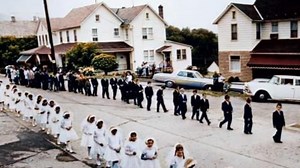 1960s USA - Real Street Scenes of Vintage America - Colorized