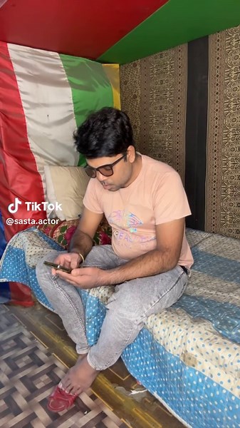 Khane cheez hai 😂 #sastaactorfam