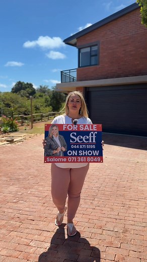 ON SHOW THIS SUNDAY | 23 NOVEMBER 14:00 - 17:00 | Outeniqua Strand This brand-new Outeniqua Strand home blends luxury living with breathtaking ocean views, offering exceptional privacy in a tranquil cul-de-sac setting. Spacious interiors, including multiple en-suite bedrooms and a seamless open-plan living area, create an elegant and effortless coastal lifestyle. With modern features like a full solar system, JoJo tanks, and premium finishes, this move-in-ready home delivers unmatched comfort ju