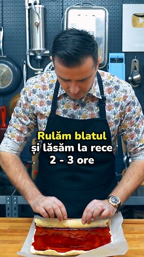 🍰 Ruladă cu gem de zmeură 🫐 🍒 🍓 #sefpaulconstantin #rulada #gem #retete #retetesimple #reteterapide #reteterapidesigustoase #retetede30sec #prajiturim #prajiturimazi🍪🍰 #gătim #gătim_zâmbind #gătimimpreuna #gătimcusuflet #cevadulce #cevabun #cevadulce😘 #cevadulcepentruvoi #cevabun😘 #cevabundetot | Șef Paul Constantin