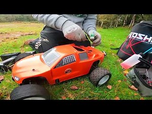 The Highs and LOWS Of Running a Vintage Nitro RC - Traxxas Nitro Sport v1 🔥🤬