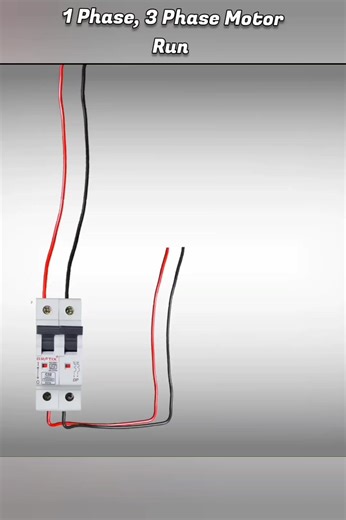 EE on Instagram: "#fblifestyle"