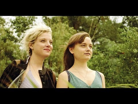 Cocoon Full Movie Facts And Review / Don Ameche / Wilford Brimley